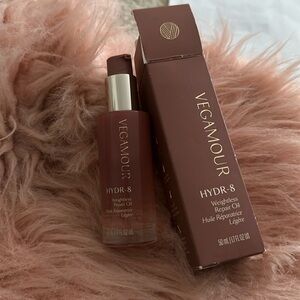 Vegamour hydrate repair oil